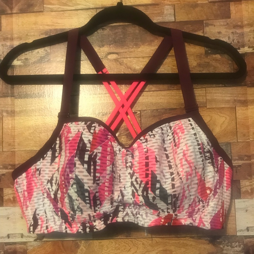 Victoria secret sports bra 38C